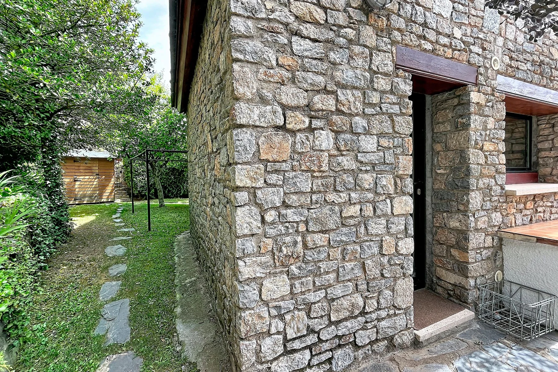 Chalet con gran jardín en venta en La Massana
