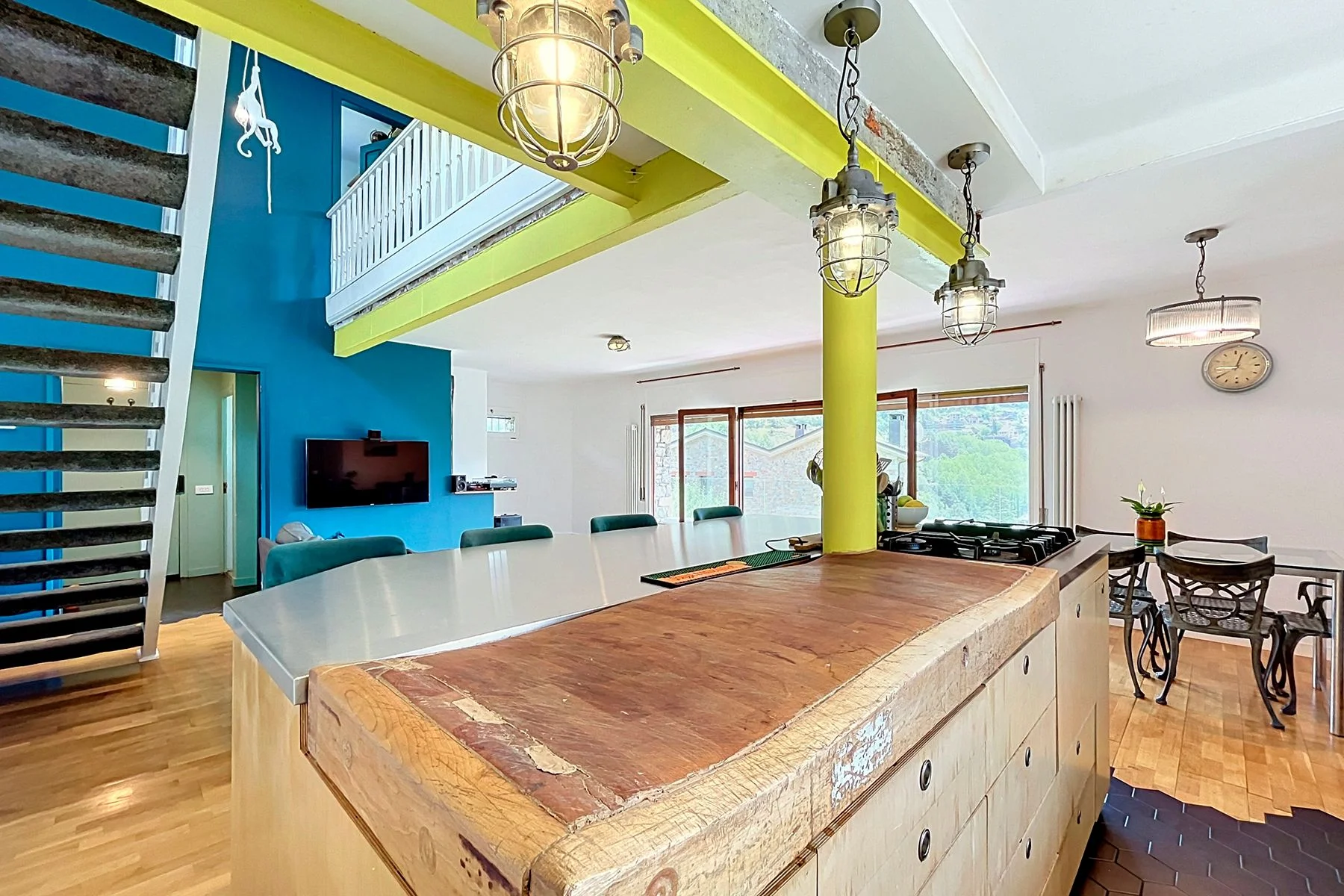 Chalet con gran jardín en venta en La Massana