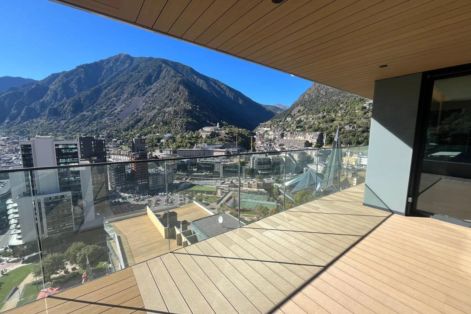 Exclusivo ático en venta en el centro de Escaldes-Engordany