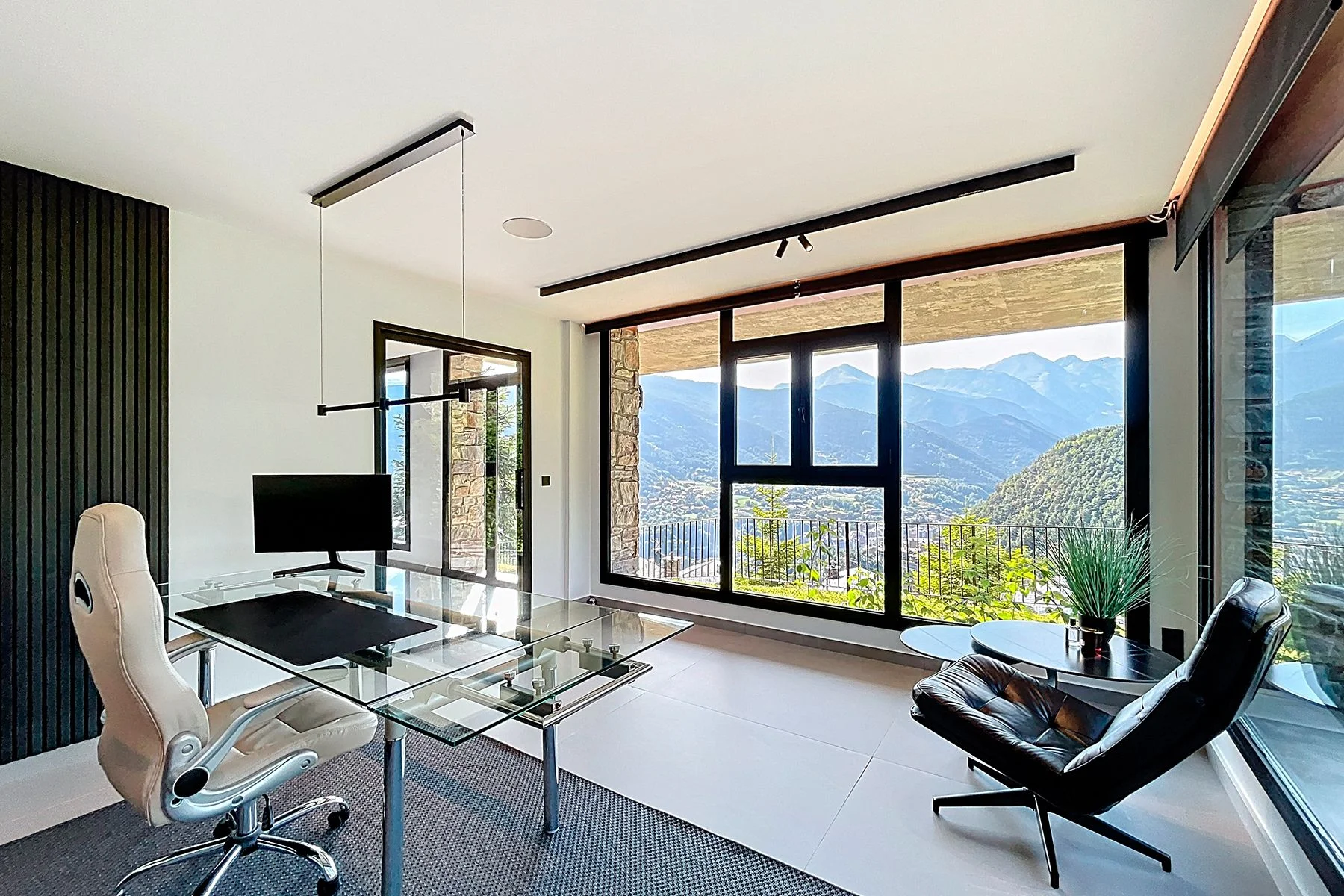 Exquisite Chalet for Rent in Anyós