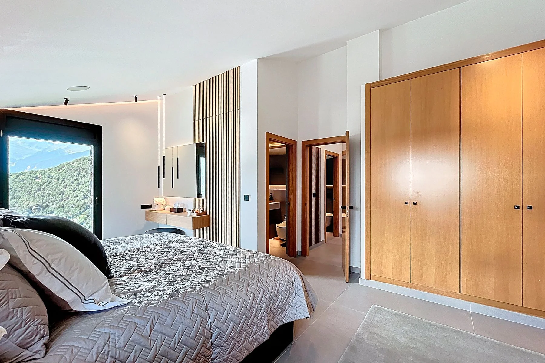 Exquisite Chalet for Rent in Anyós