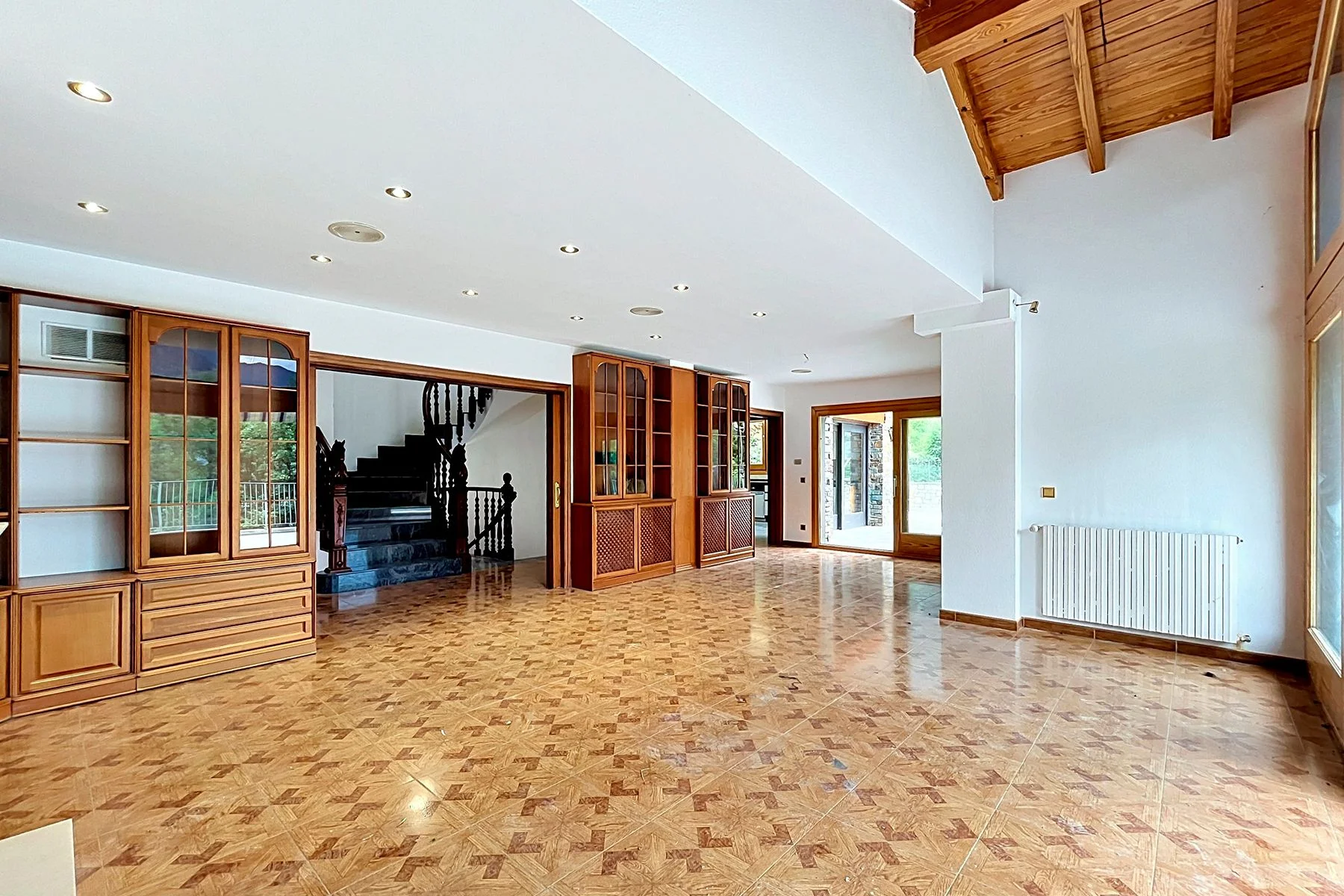 Unique Chalet for Rent in Escaldes