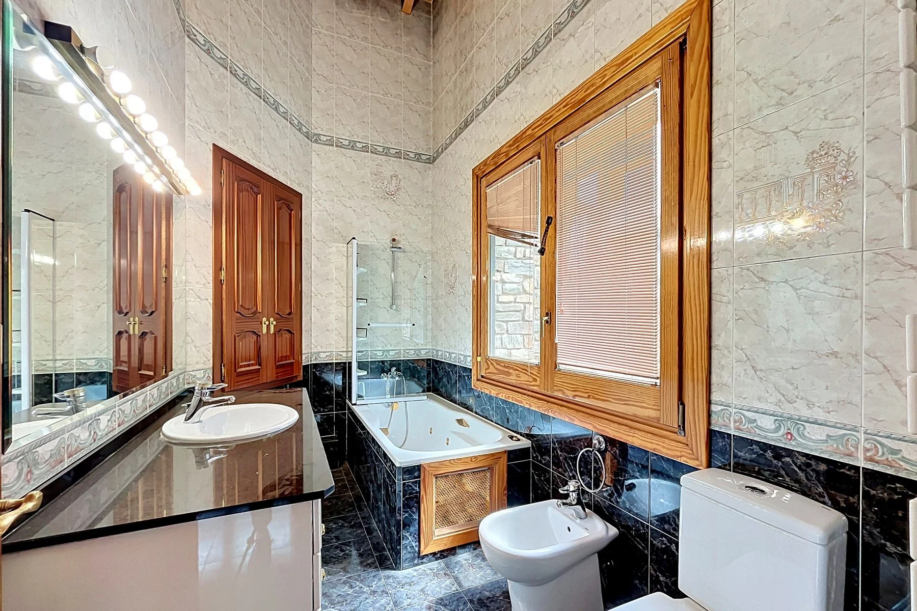 Unique Chalet for Rent in Escaldes