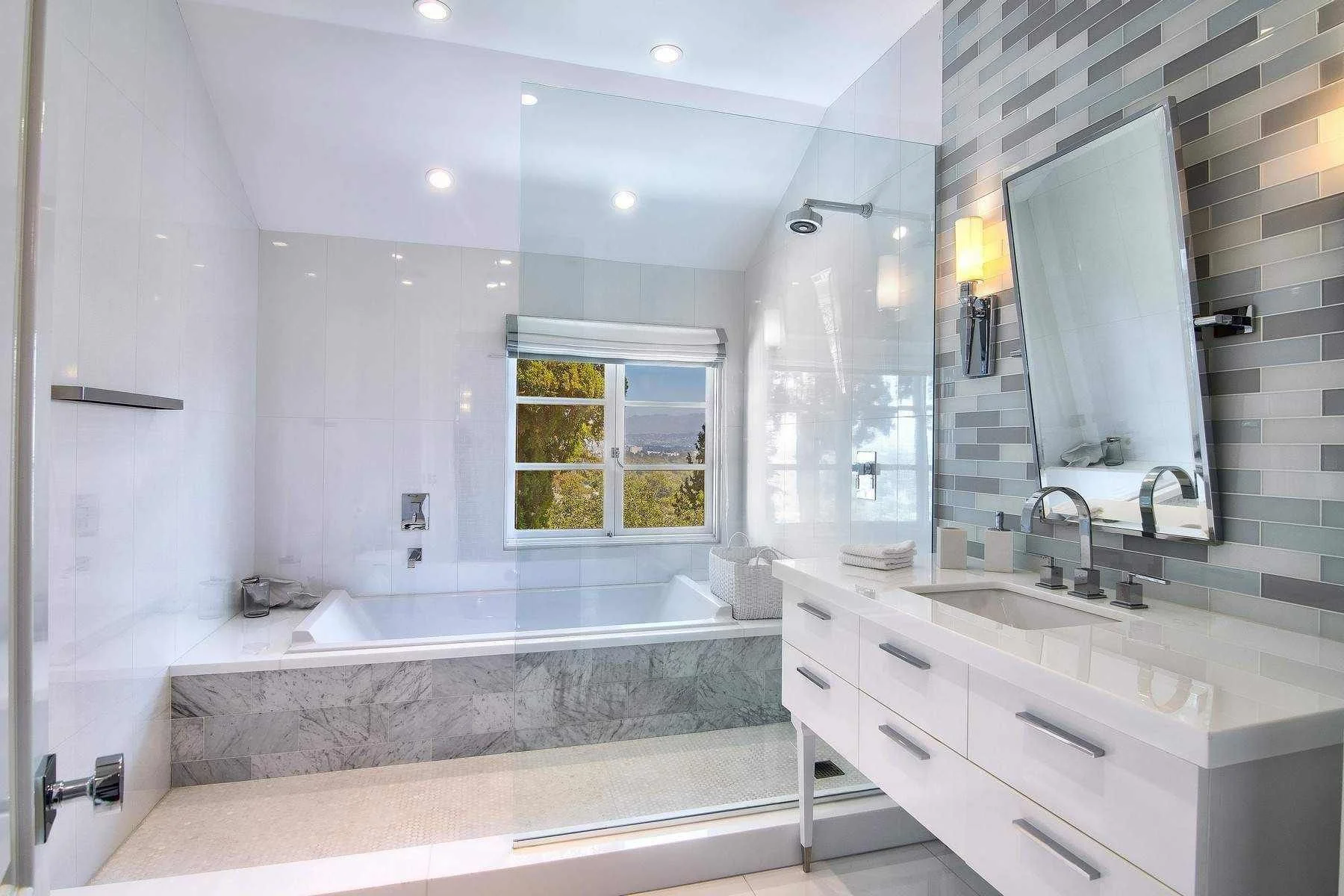 Chalet -torre de compra en California