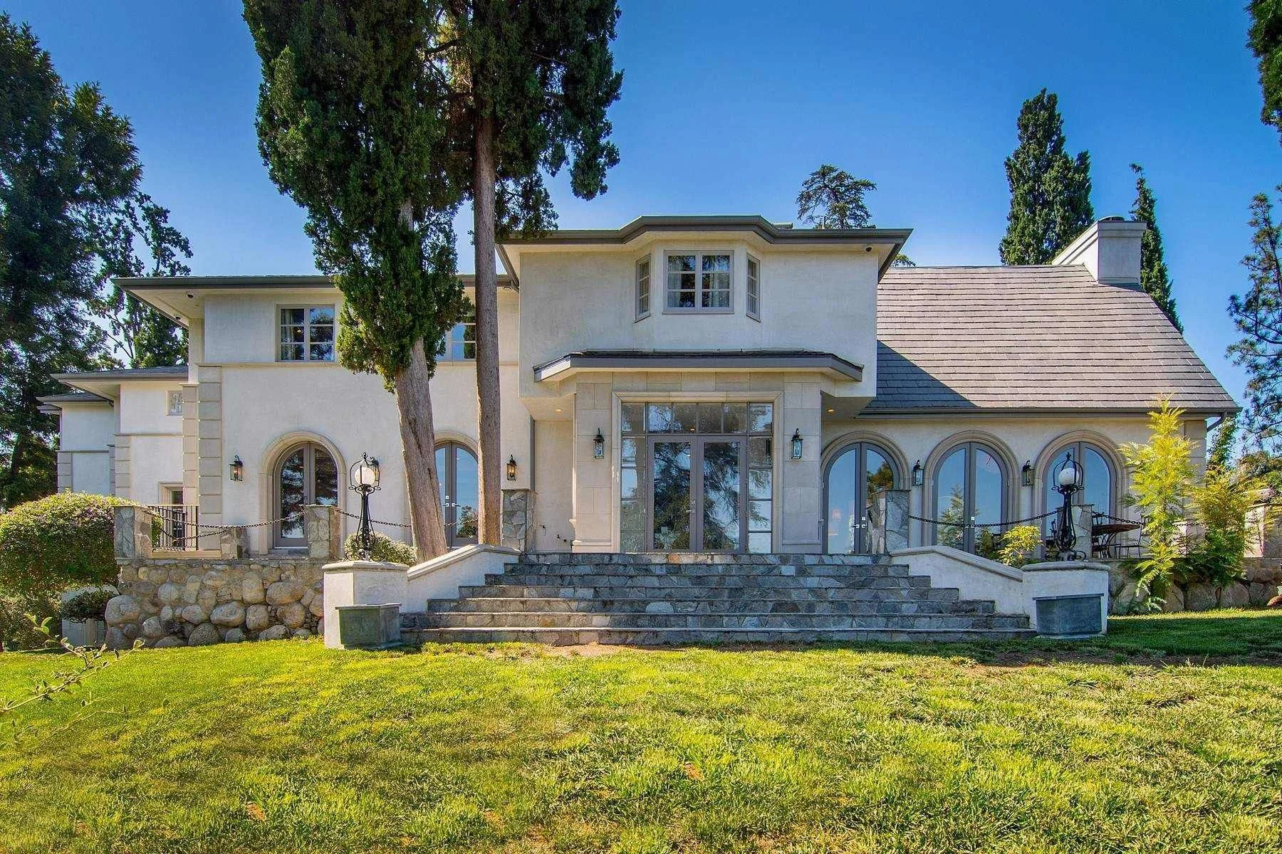 Chalet -torre de compra en California