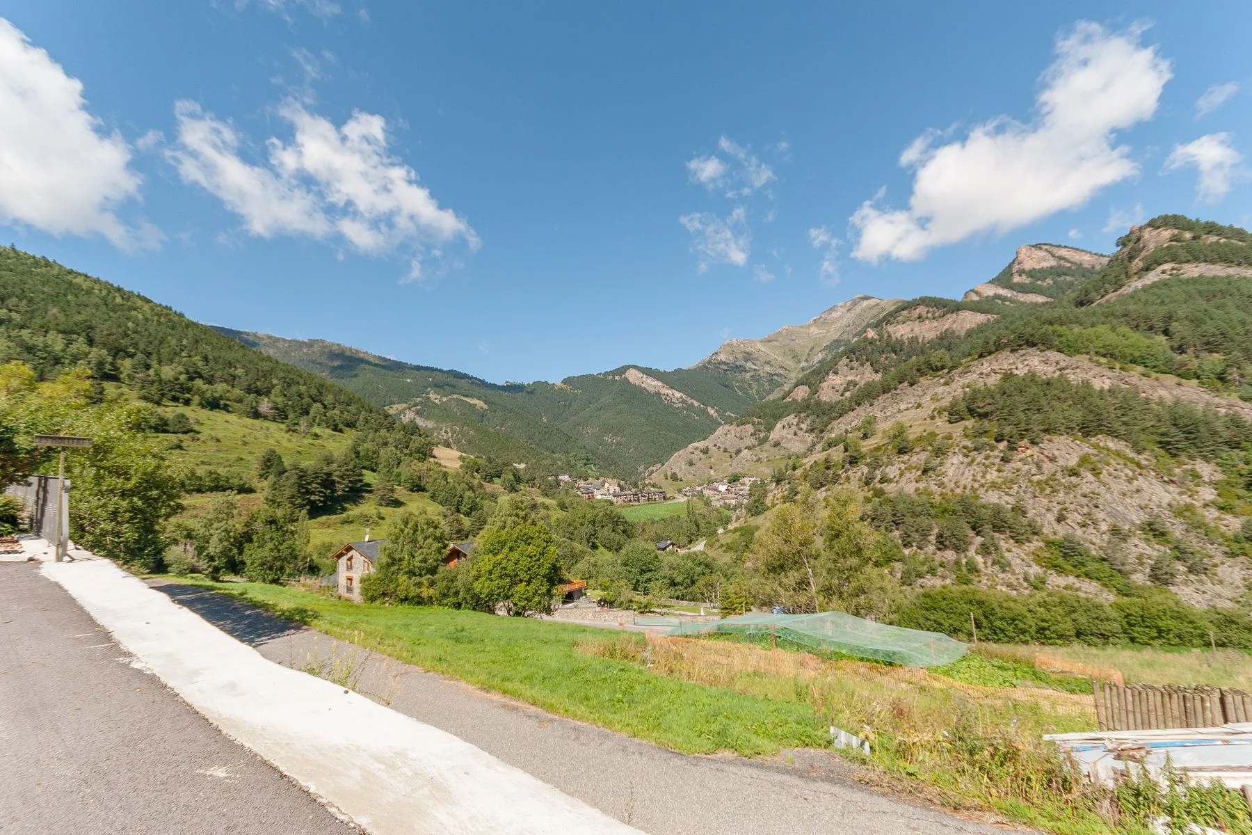 Lujoso chalet para comprar, ubicado en una idílica zona de Andorra