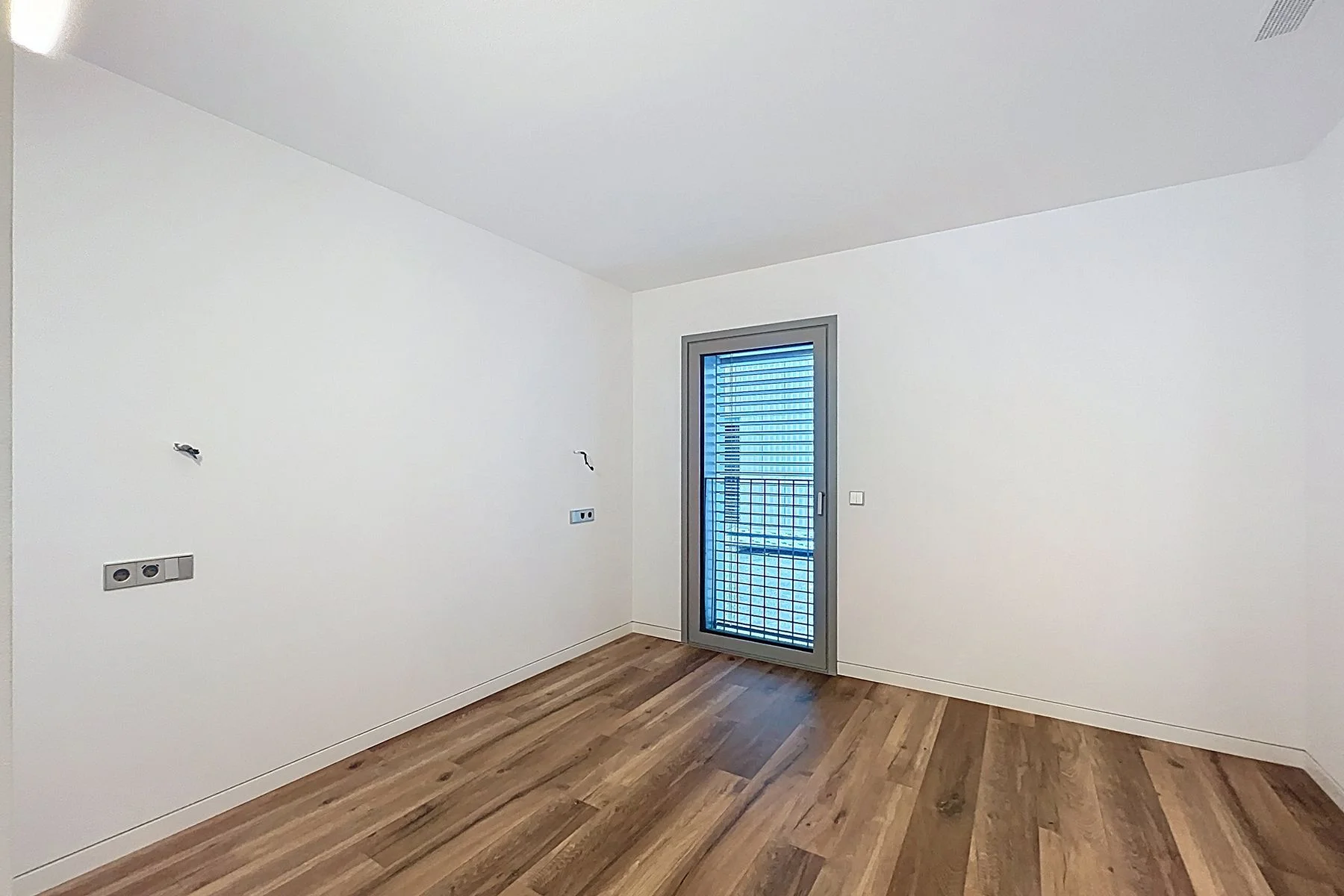 Apartamento de lujo en venta en la Av. Meritxell. ¡Ideal para inversores!