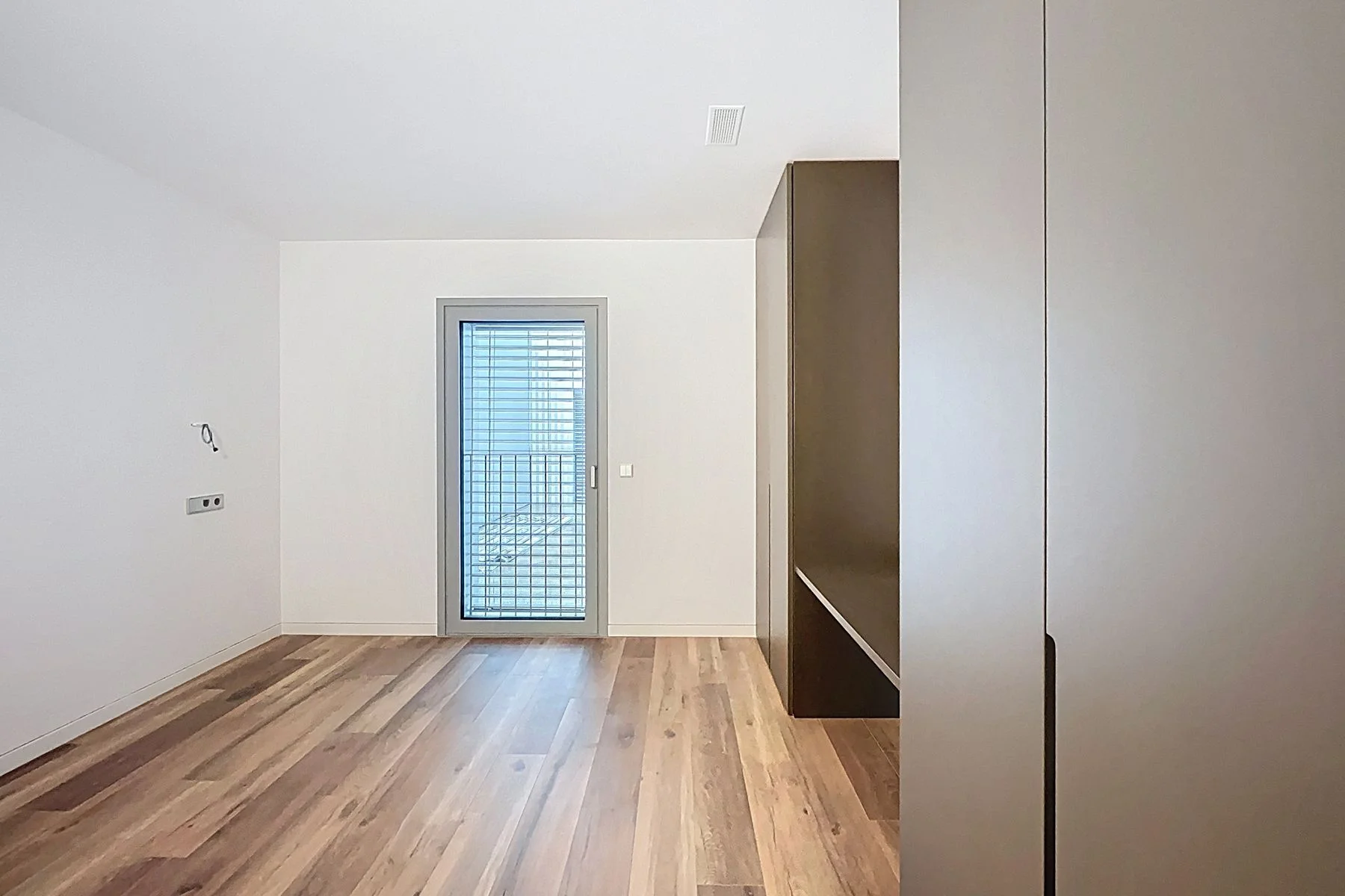 Apartamento de lujo en venta en la Av. Meritxell. ¡Ideal para inversores!