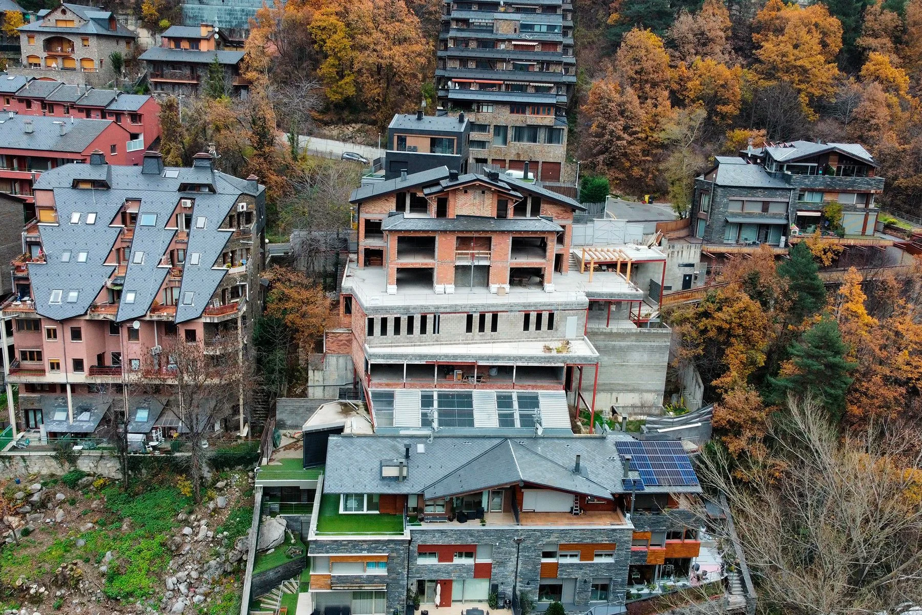 Exclusivo chalet de doble vivienda a la venta en Escaldes