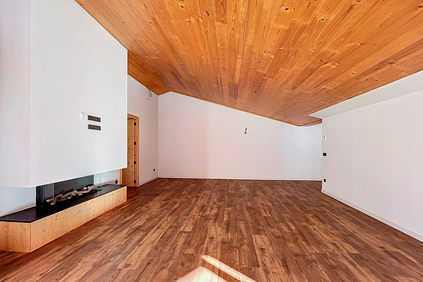 Exclusivo ático de lujo de obra nueva en venta en El Tarter
