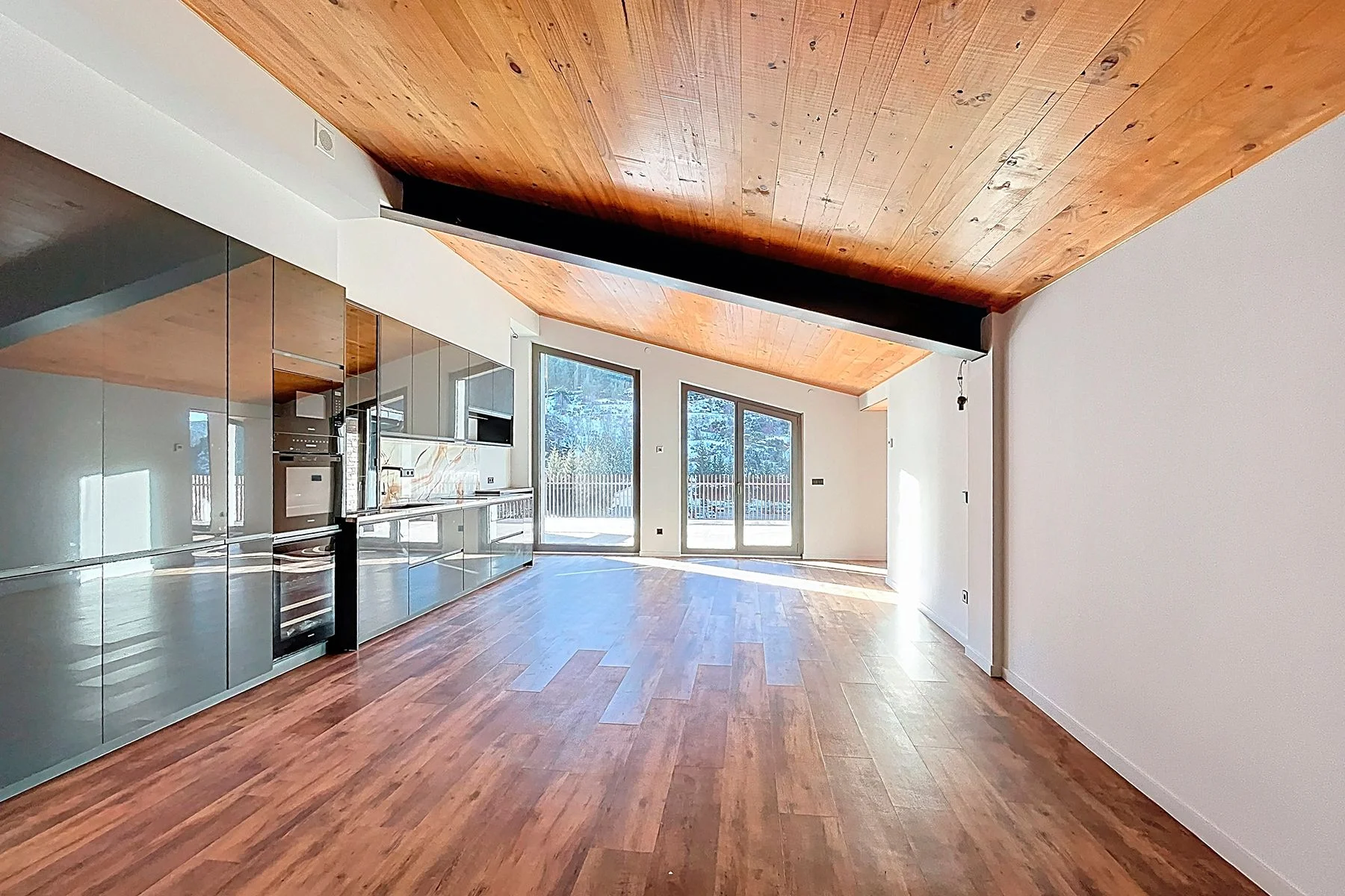 Exclusivo ático de lujo de obra nueva en venta en El Tarter