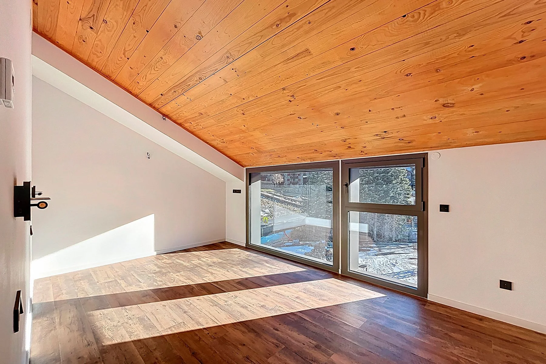 Exclusivo ático de lujo de obra nueva en venta en El Tarter