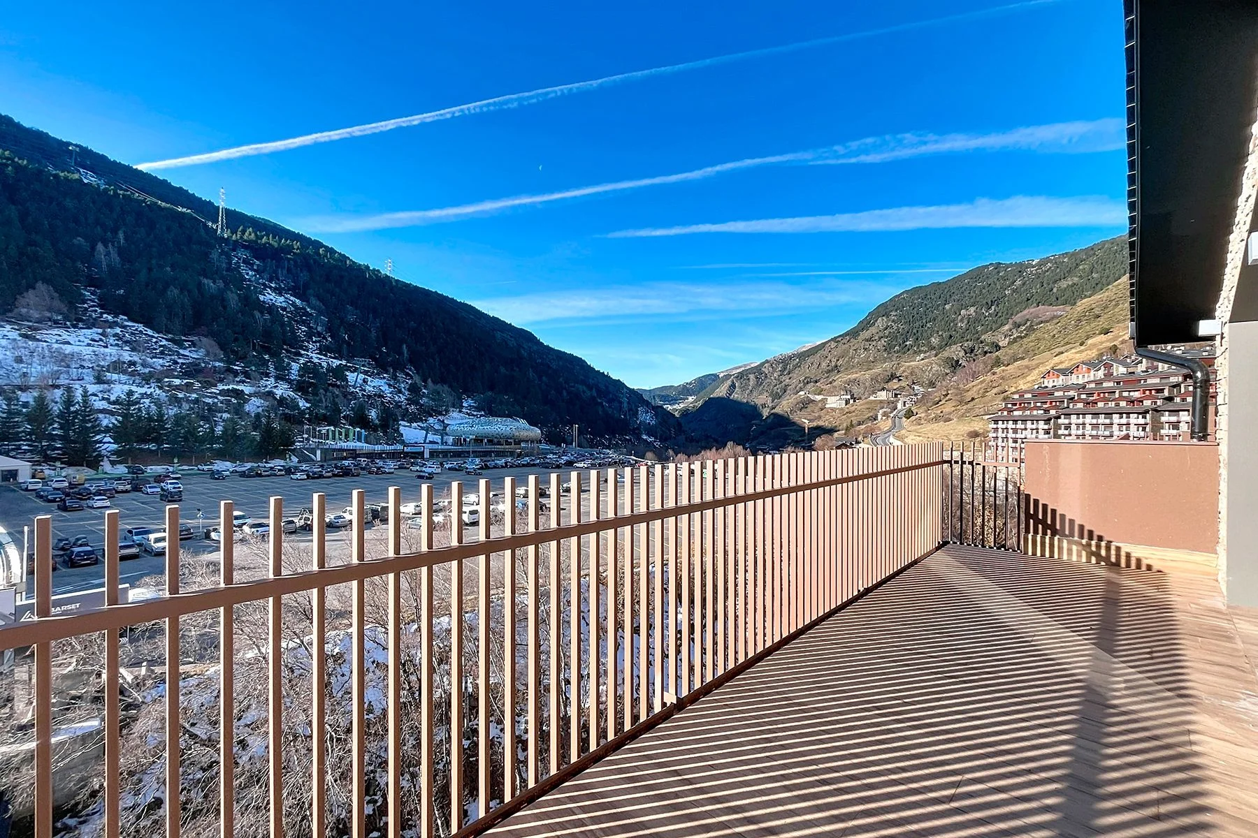Exclusivo ático de lujo de obra nueva en venta en El Tarter