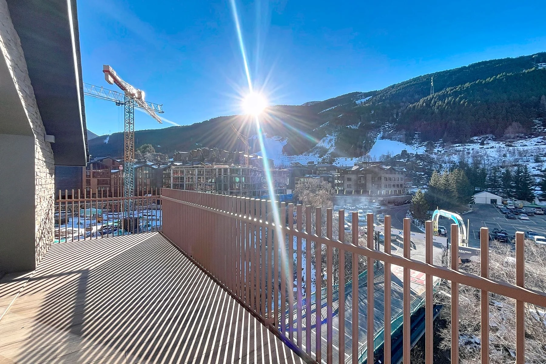 Exclusivo ático de lujo de obra nueva en venta en El Tarter