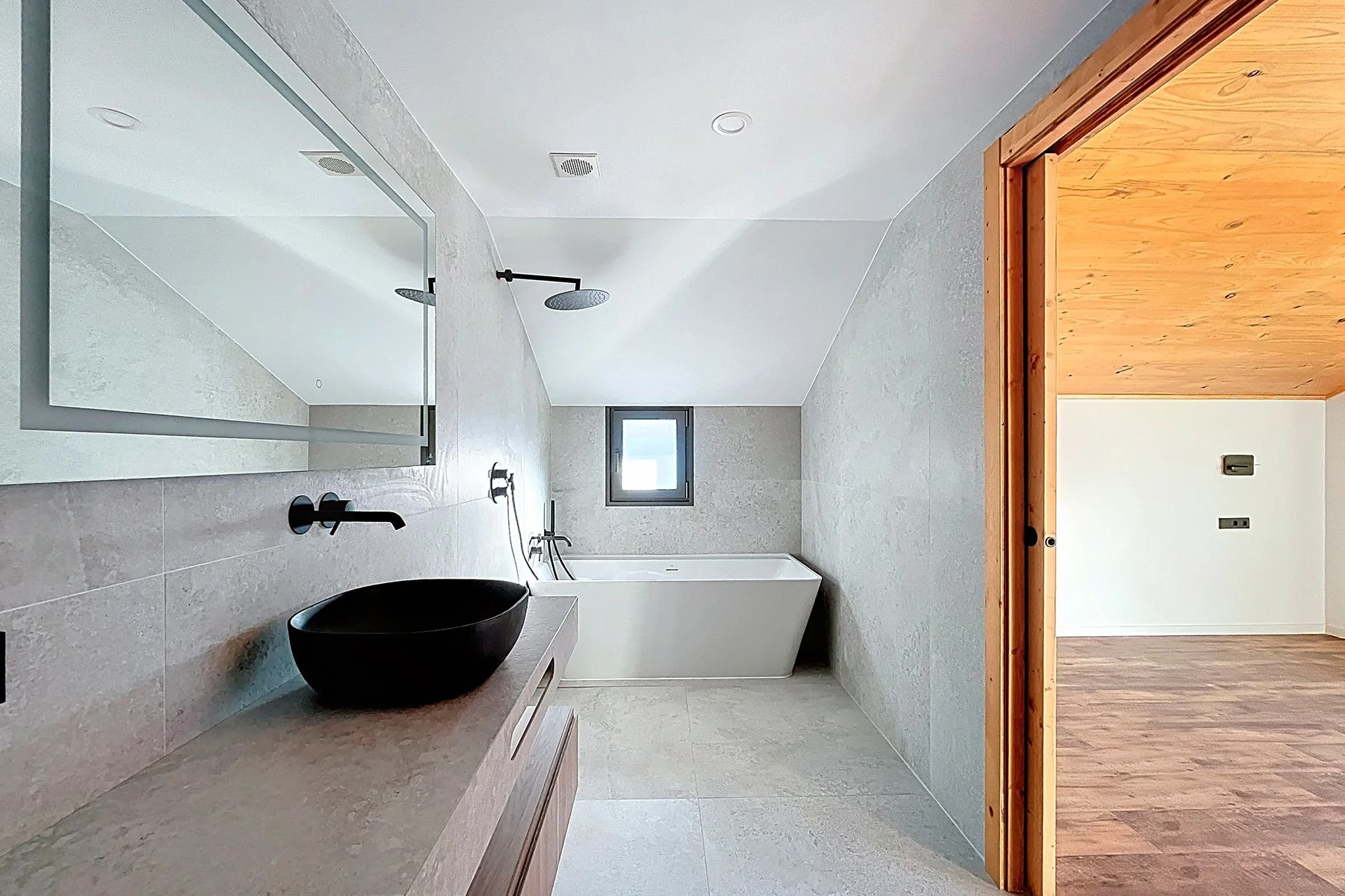 Exclusivo ático de lujo de obra nueva en venta en El Tarter