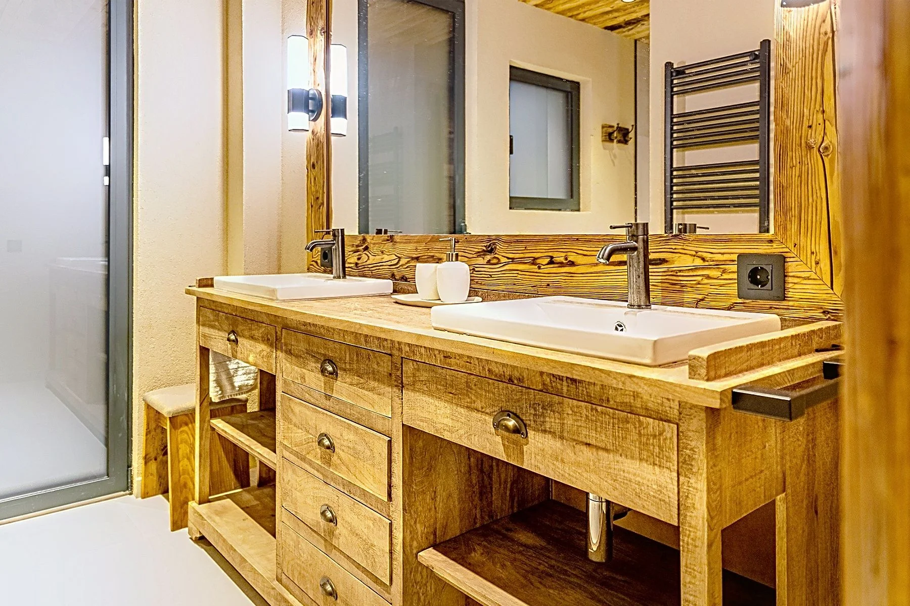 Exclusivo Chalet de montaña en alquiler vacacional en El Tarter