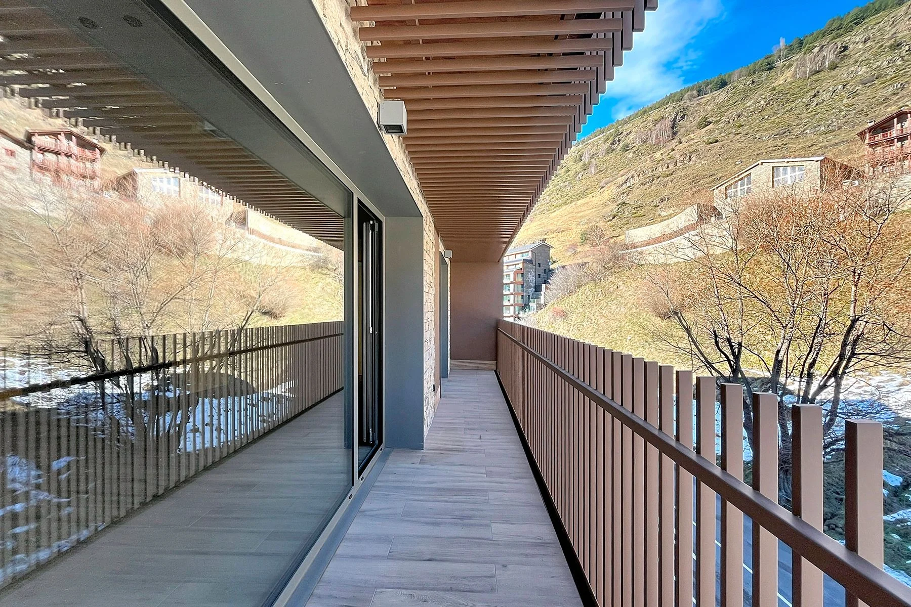 Apartamento de lujo de obra nueva para comprar a pie de pistas del Tarter
