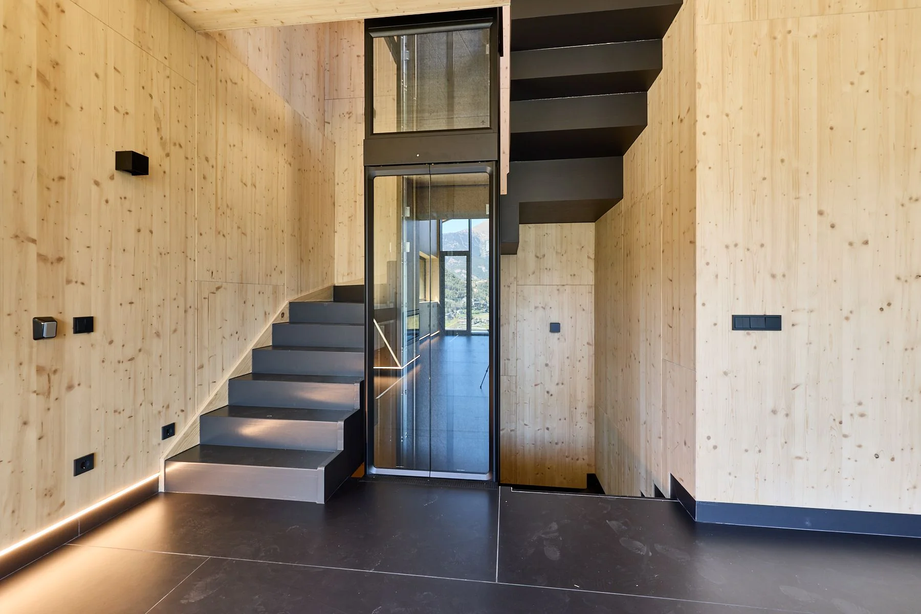 Cautivador chalet para comprar en Sispony, actualmente alquilado, Ideal inversores