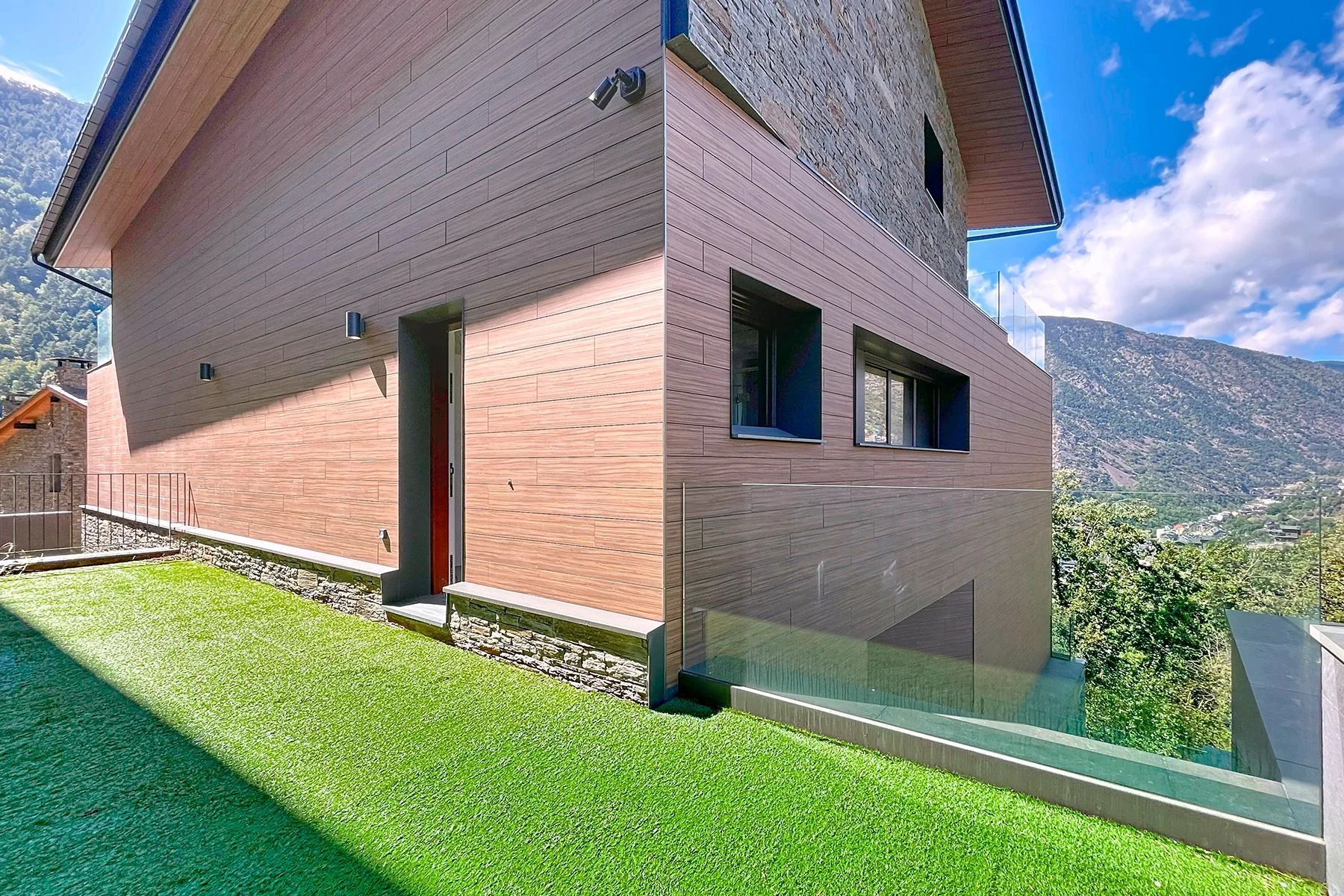 Exclusiu xalet amb vistes captivadores per comprar a Andorra