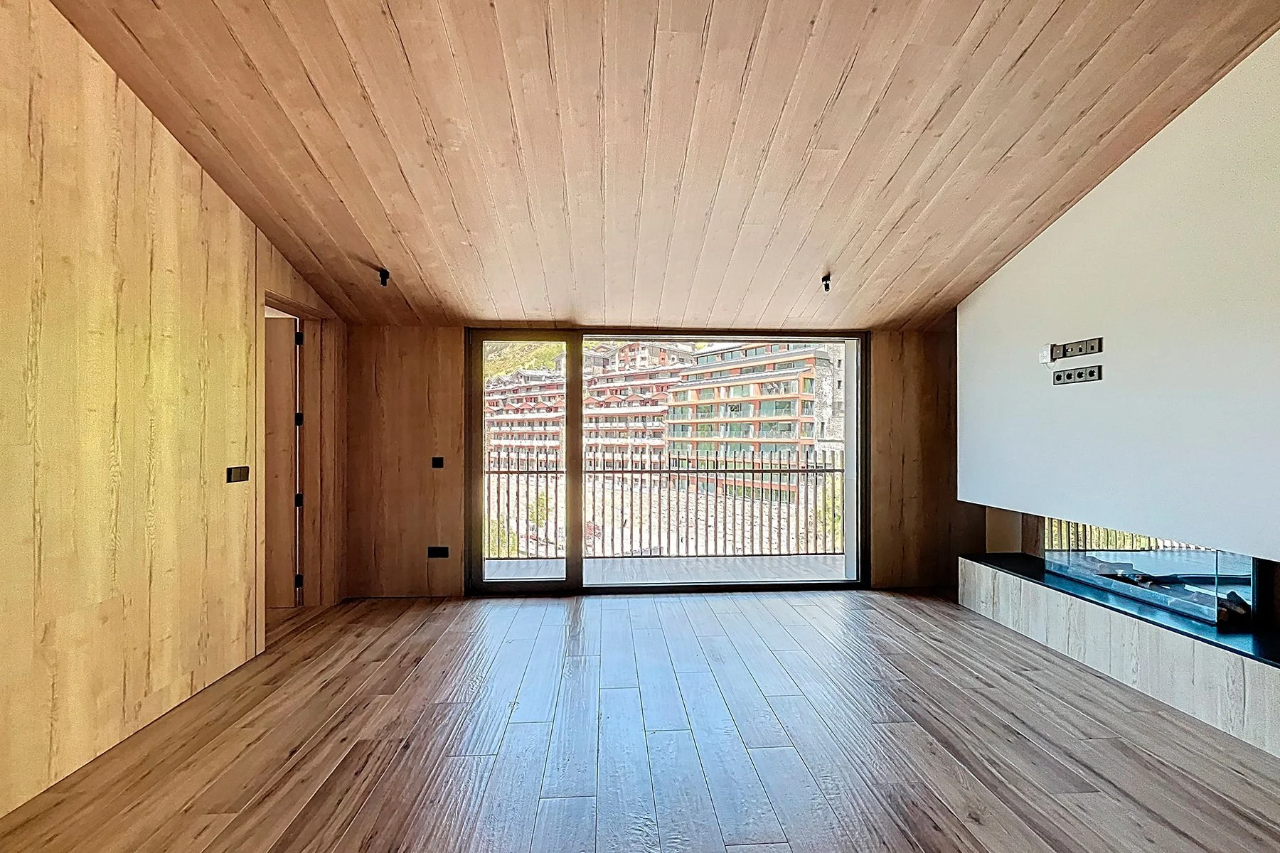 Apartamento de lujo de obra nueva para comprar a pie de pistas del Tarter