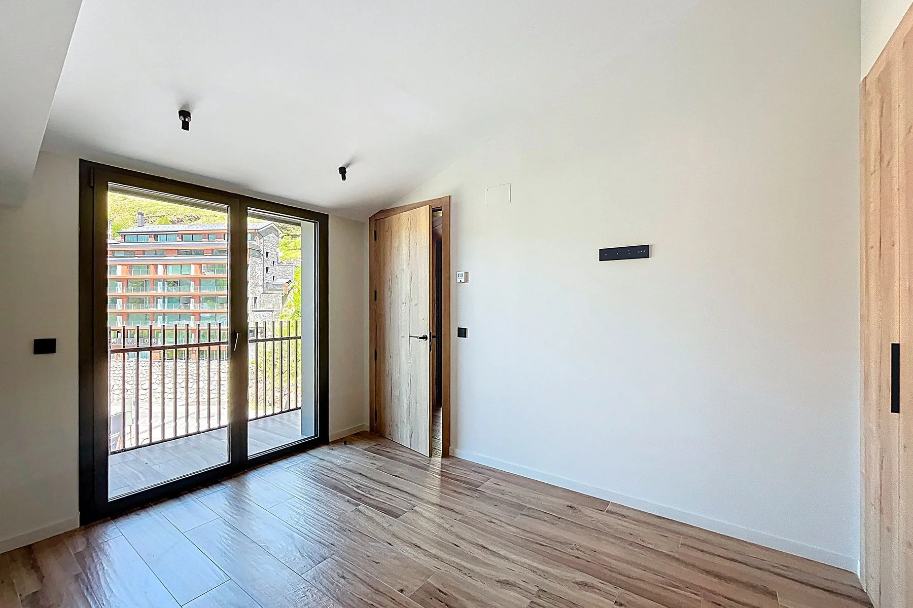Apartamento de lujo de obra nueva para comprar a pie de pistas del Tarter